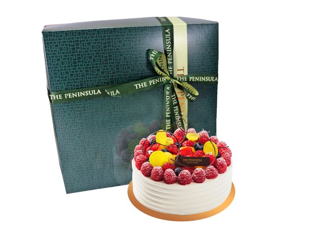 Fresh Cake - HK Peninsula Hotel - Fresh Fruit Cream Cake - L36667811a Photo